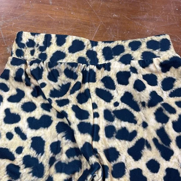 Leopard bells! - Picture 5 of 7